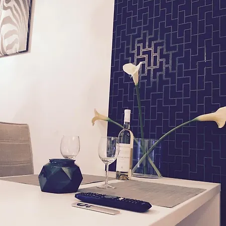 Blanc De Luxe Apartament *